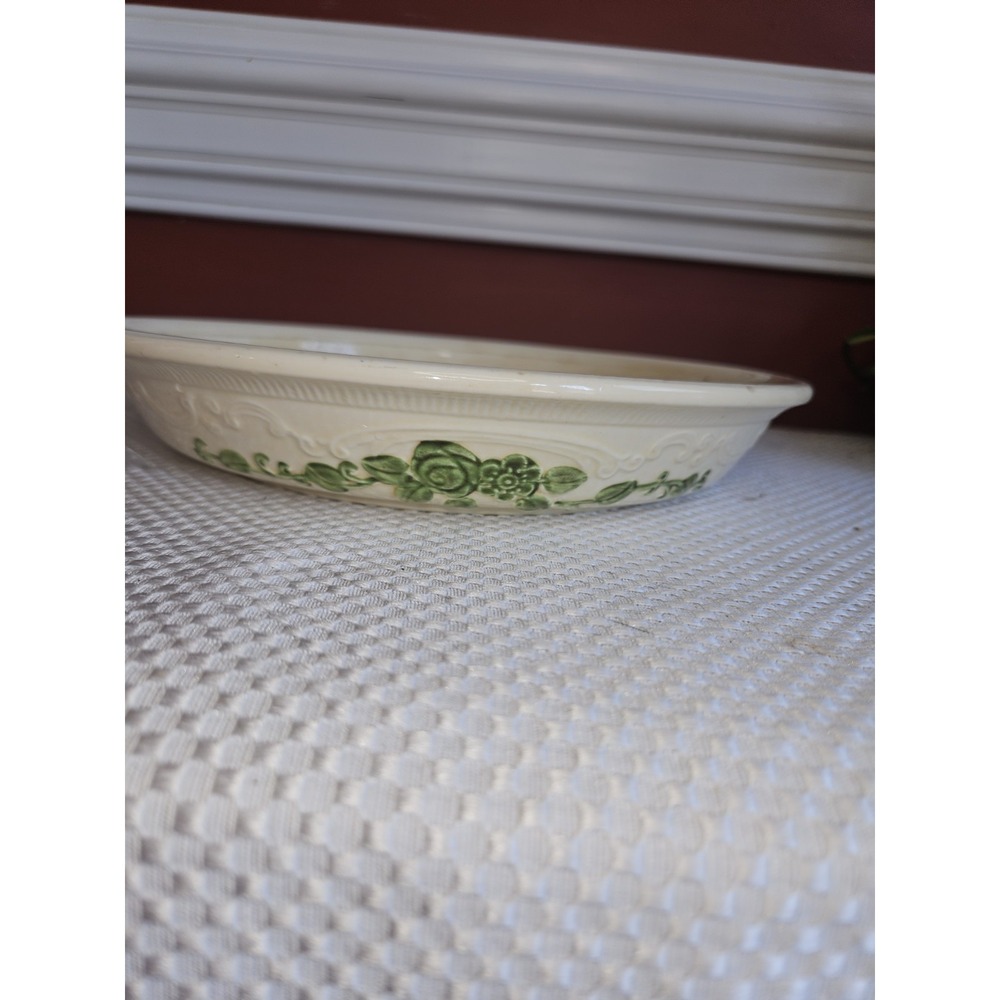 Homer Laughlin OvenServe Pie Plate 9" Daisy Chain Green Leaves Flowers